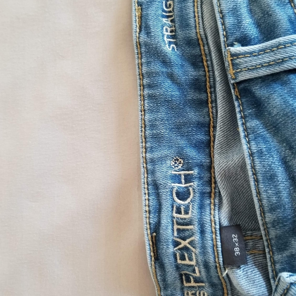 Jeans - Picture 2 of 5